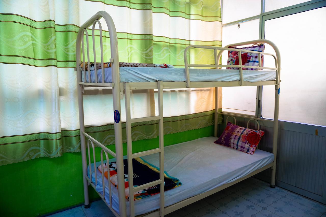 Color House Hostel Ho Chi Minh City Exterior photo