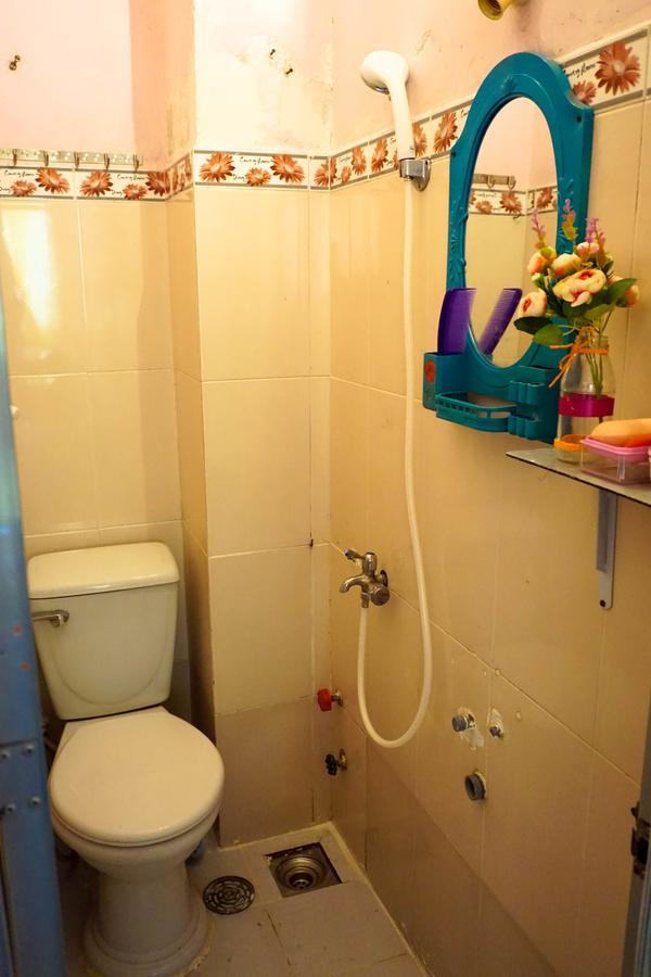 Color House Hostel Ho Chi Minh City Exterior photo