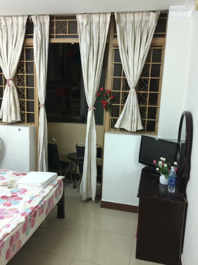 Color House Hostel Ho Chi Minh City Exterior photo